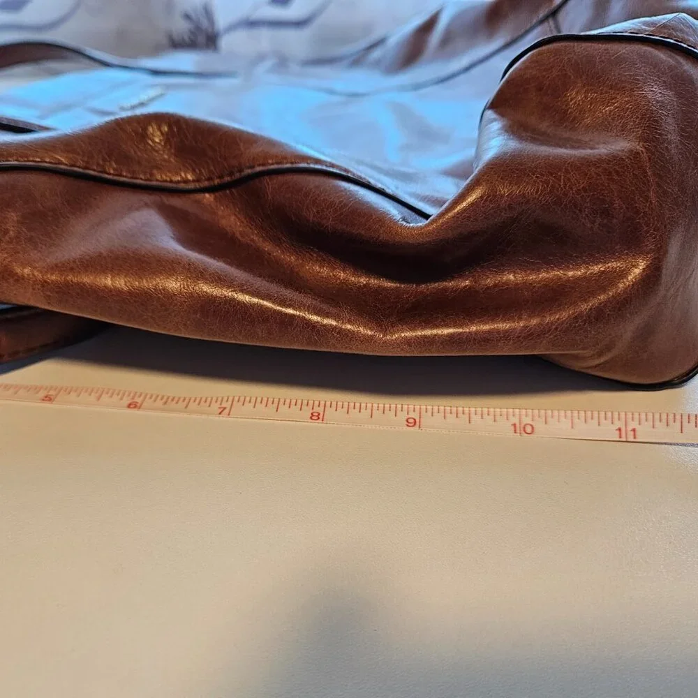 Tommy Bahama Brown Leather Shoulder Bag - Picture 13 of 14